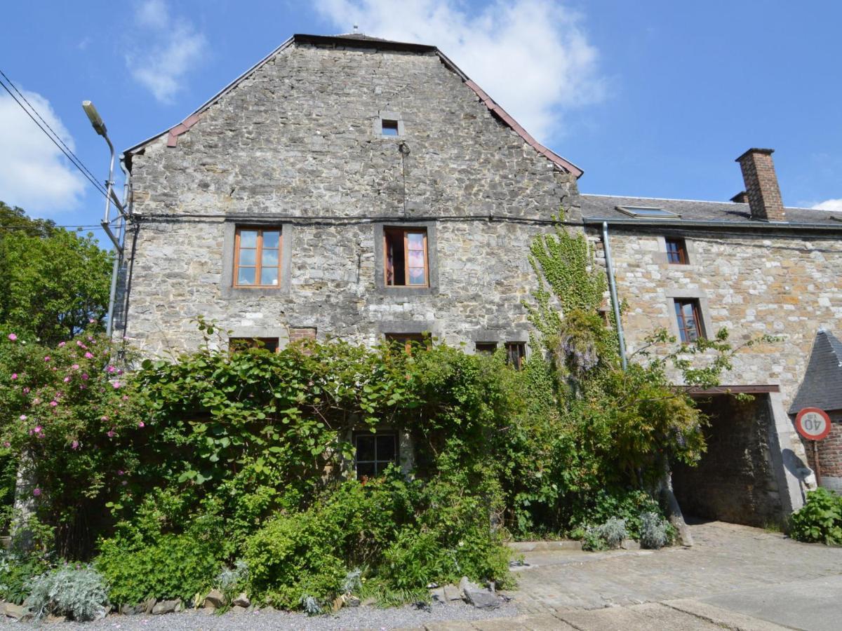 Enchanting Cottage With Terrace Garden Hamoir Exterior photo